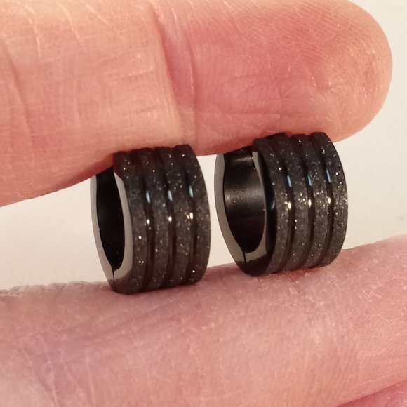 Mens Black Frosted Sandblast Stainless Steel Hoop Earrings 13mm Party Gift - Picture 2 of 4